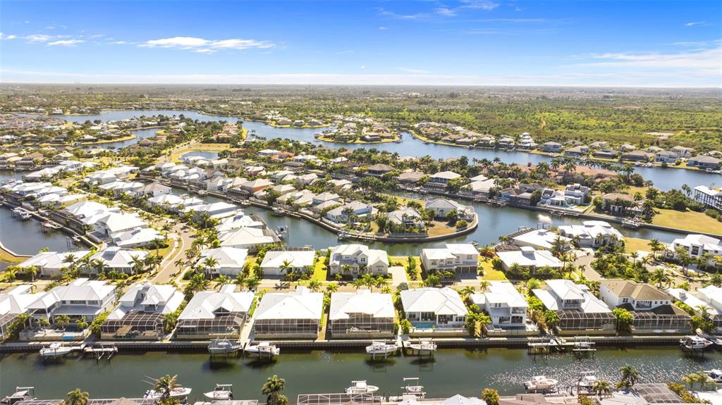 708 Pinckney Drive Apollo Beach, FL 33572 - Photo 63 of 72