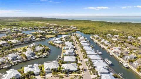 $2,200,000 | 708 Pinckney Drive, Apollo Beach, FL 33572