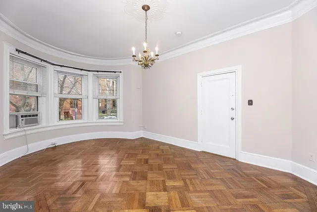 $1,927 | 2509 Cliffbourne Place Northwest, Unit 1, Washington, DC 20009