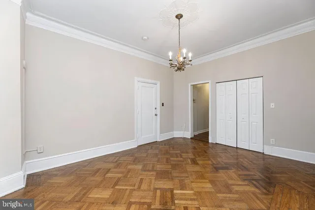 $1,927 | 2509 Cliffbourne Place Northwest, Unit 1, Washington, DC 20009