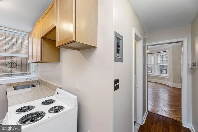 $1,927 | 2509 Cliffbourne Place Northwest, Unit 1, Washington, DC 20009