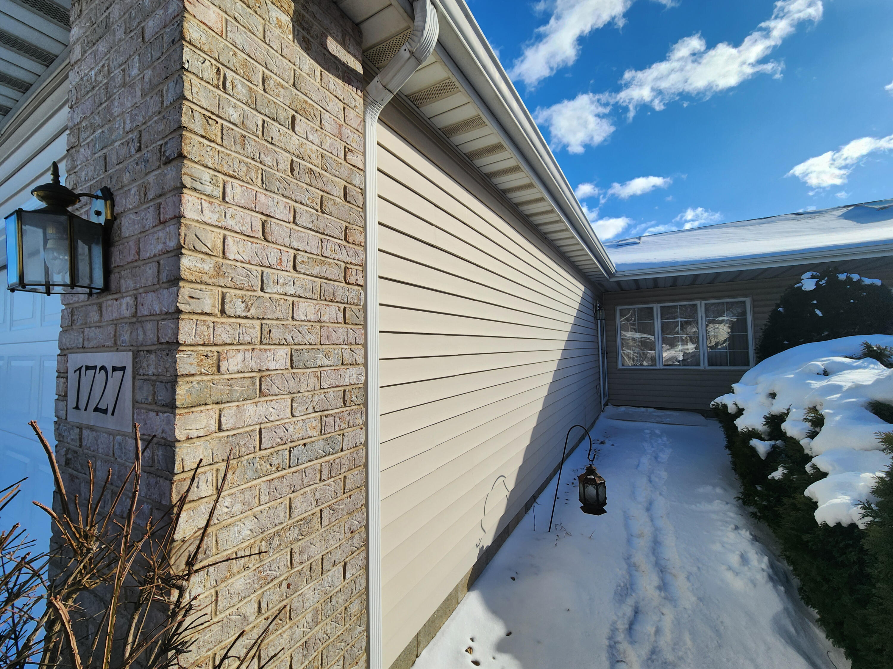 1727 Chestnut Drive, Unit R Crown Point, IN 46307 - Photo 11 of 12 3000x2250