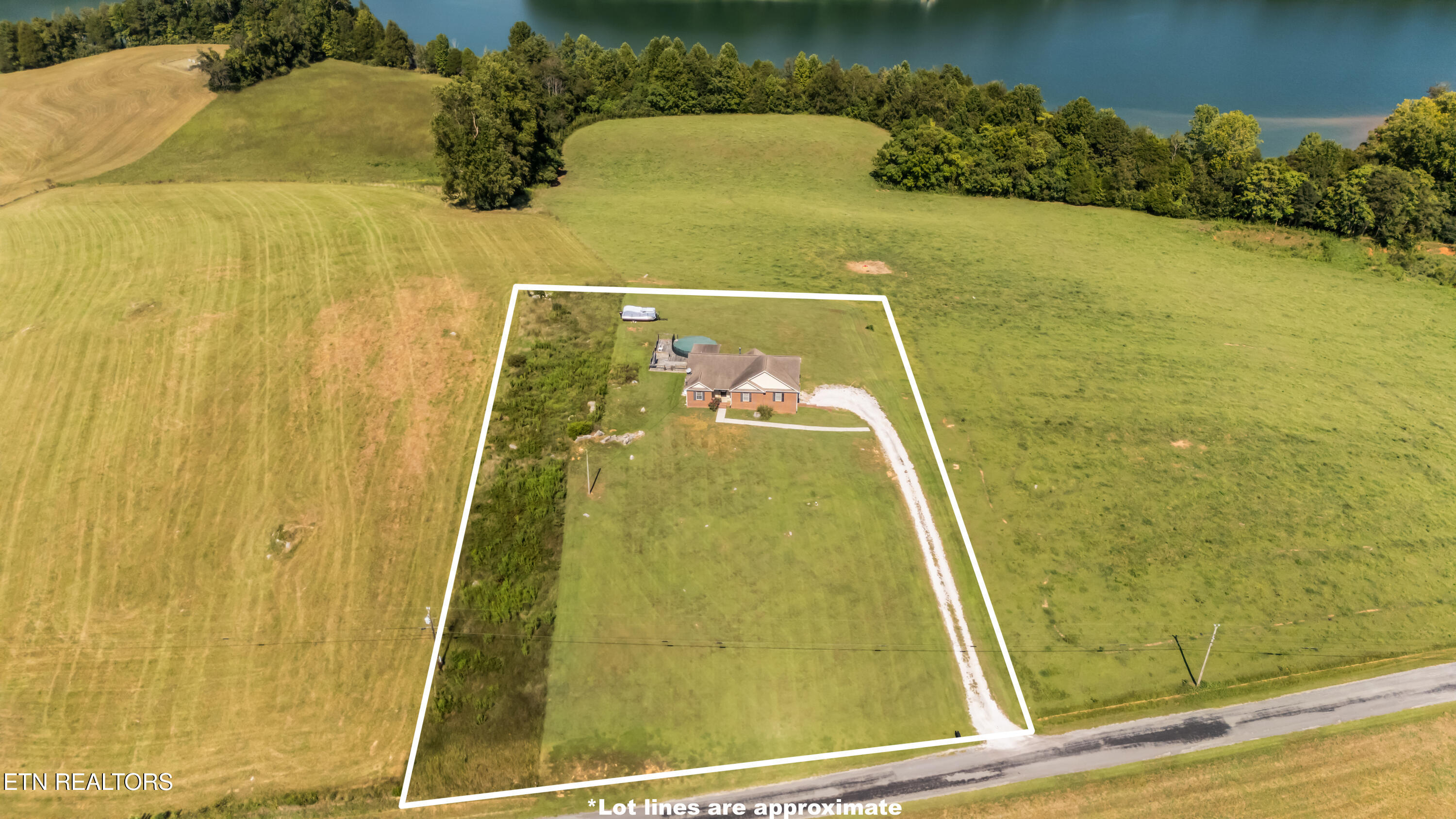 658 Stiner Road Sharps Chapel, TN 37866 - Photo 3 of 42 DJI_20260903154416_0097_D