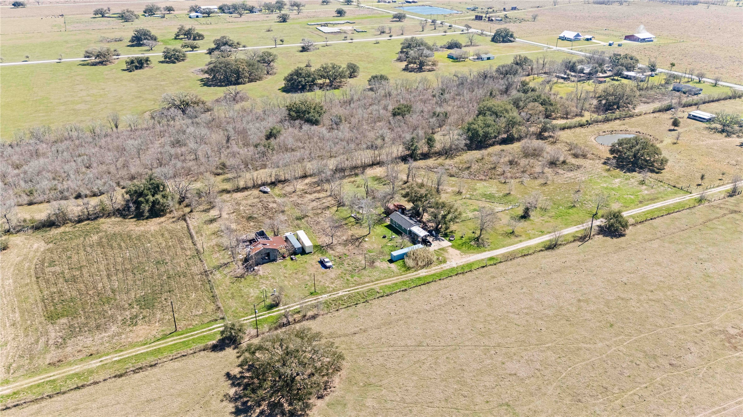 1224 County Road 32 Angleton, TX 77515 - Photo 3 of 9