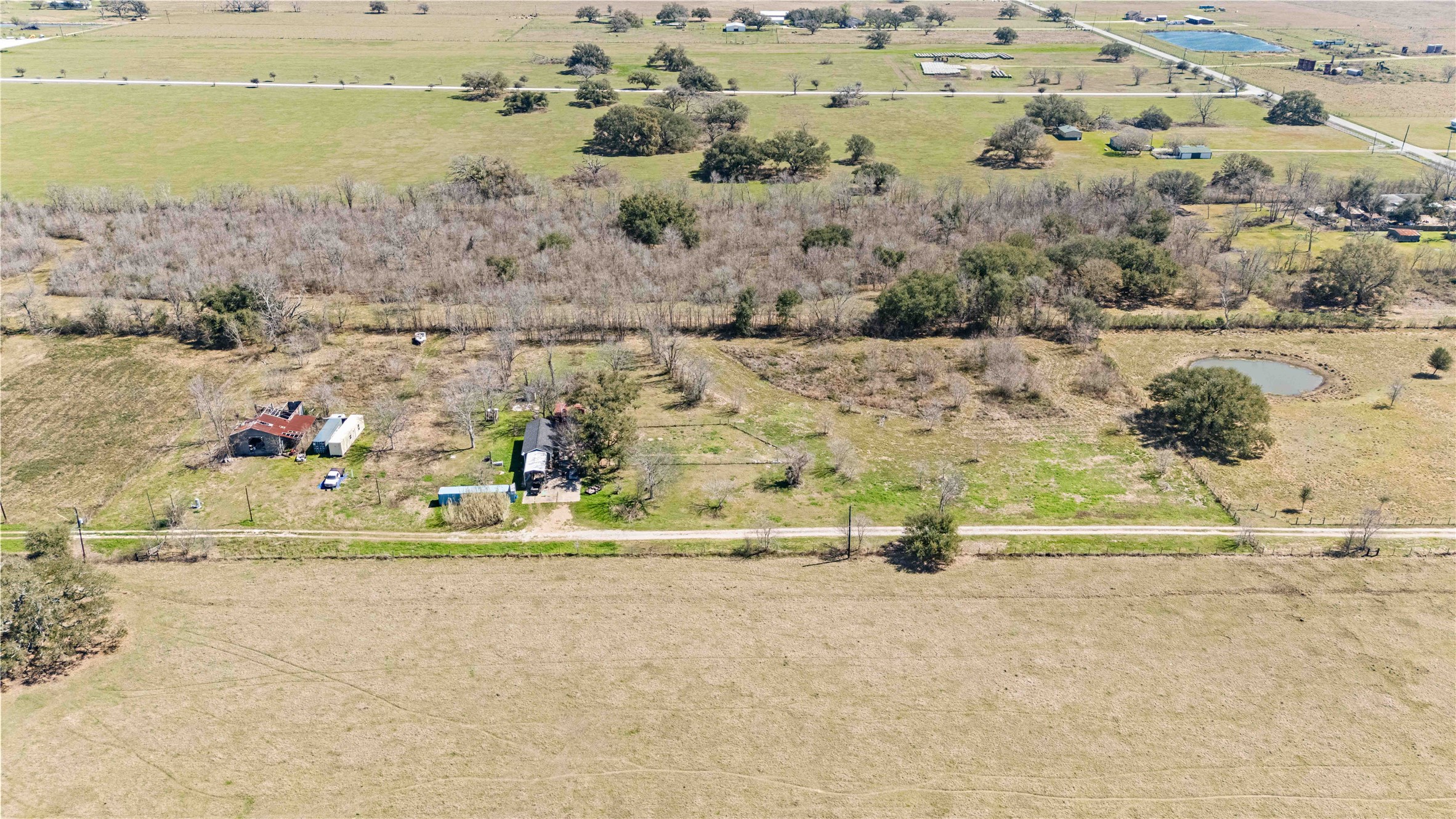1224 County Road 32 Angleton, TX 77515 - Photo 5 of 9