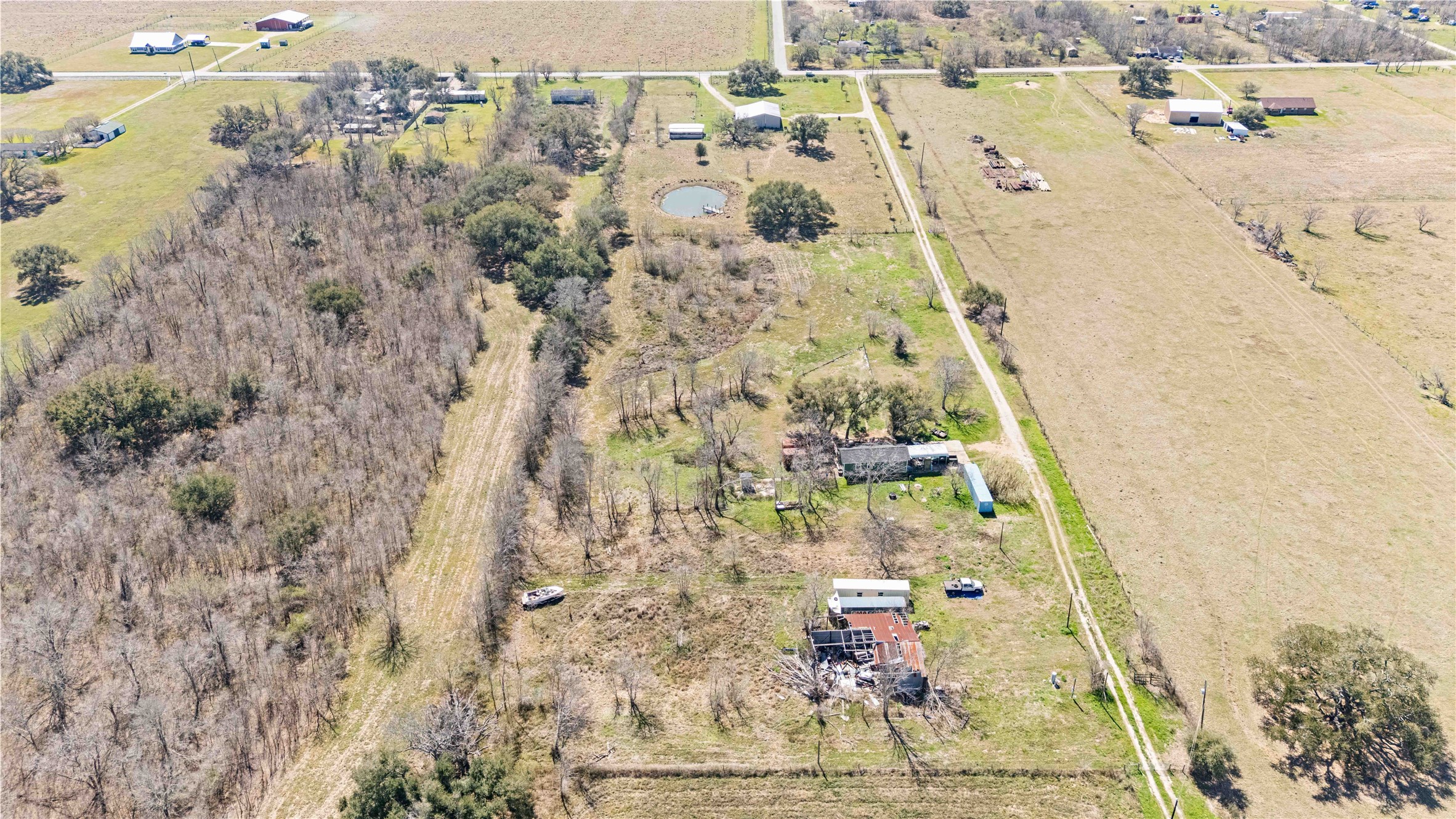 1224 County Road 32 Angleton, TX 77515 - Photo 6 of 9