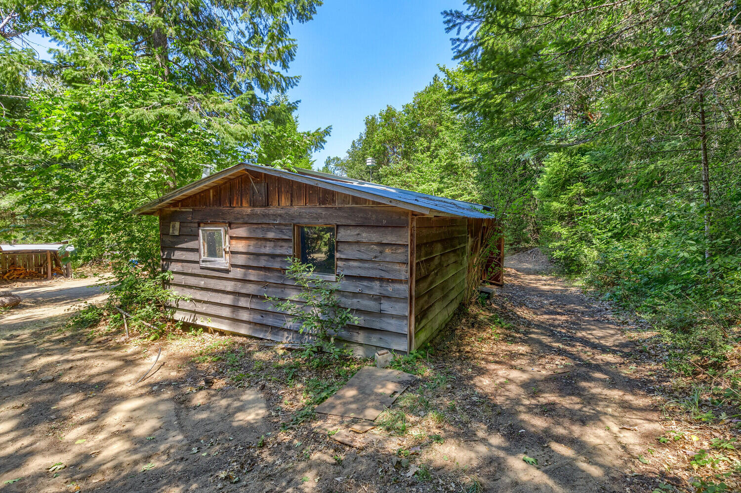 2475 Cedar Flat Road Williams, OR 97544 - Photo 33 of 61 33_CFR_34_mls