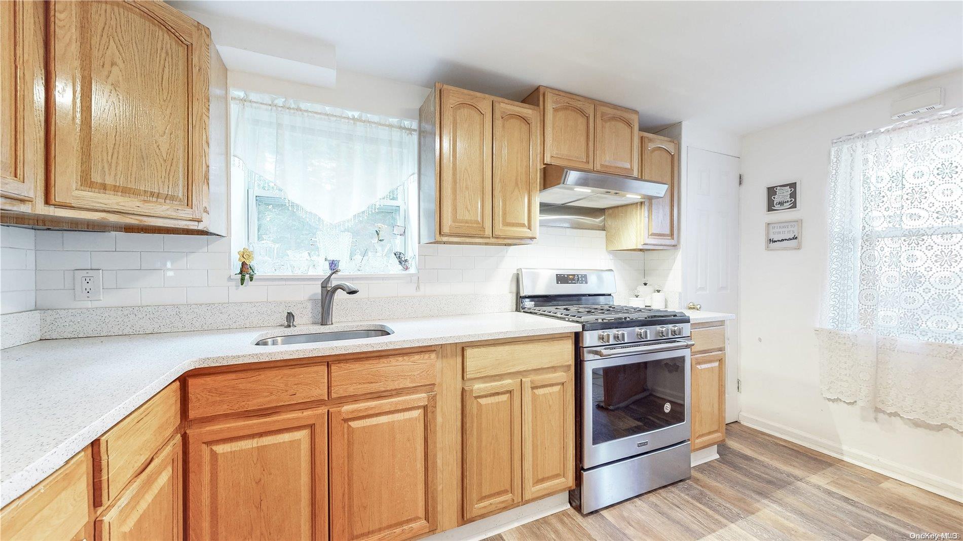 159-33 100th Street Queens, NY 11414 - Photo 19 of 28