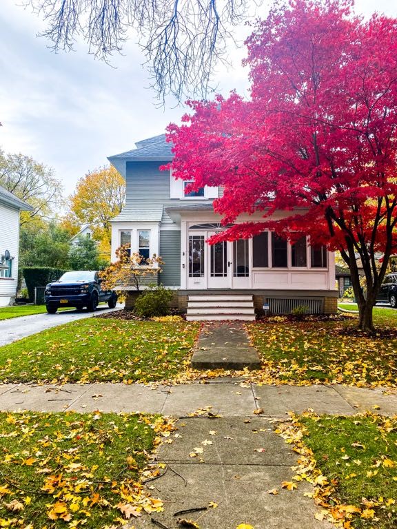 355 Seneca Parkway Rochester, NY 14613 - Photo 1 of 1