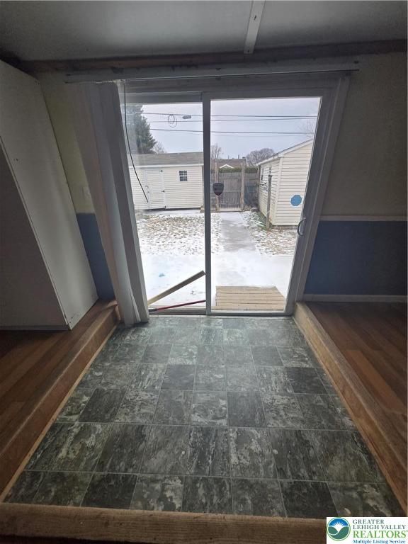 2236 Lincoln Street Bethlehem, PA 18017 - Photo 9 of 29