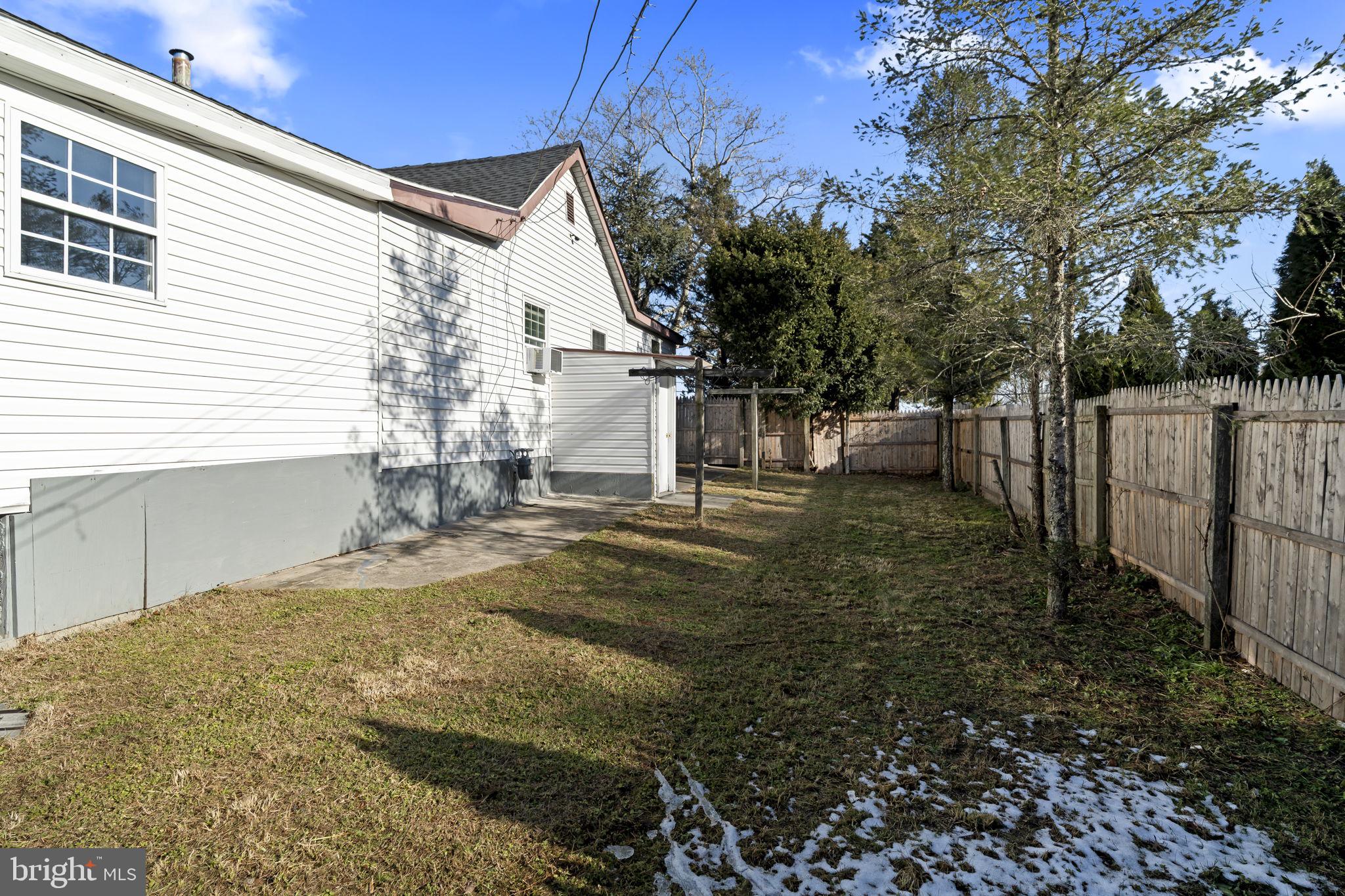 2810 Panther Road Vineland, NJ 08361 - Photo 17 of 20 a view of backyard of house with green space