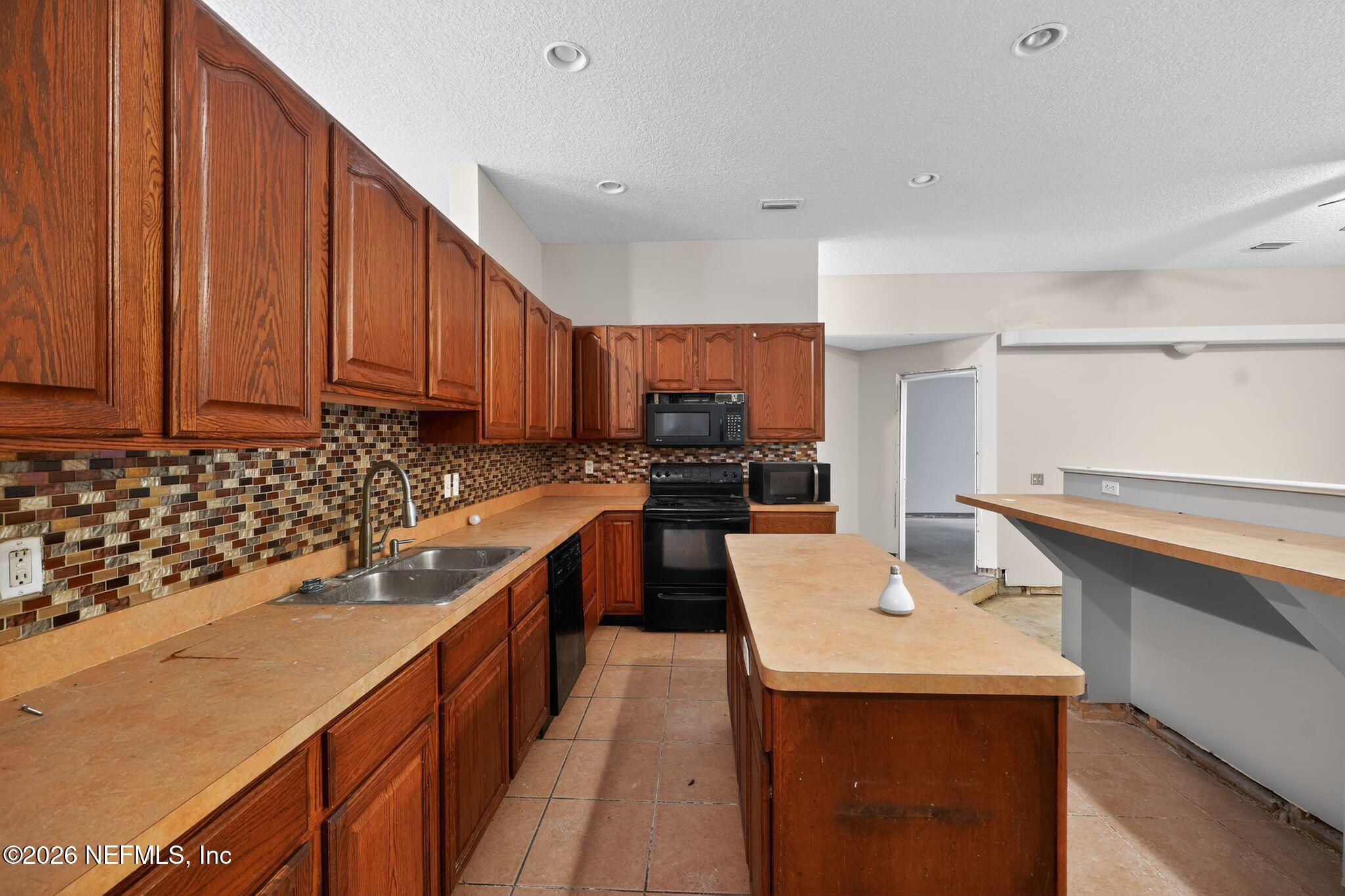 4402 Kenndle Road Jacksonville, FL 32208 - Photo 17 of 30 19_4402_Kenndle_Rd_Jacksonville_FL_32208