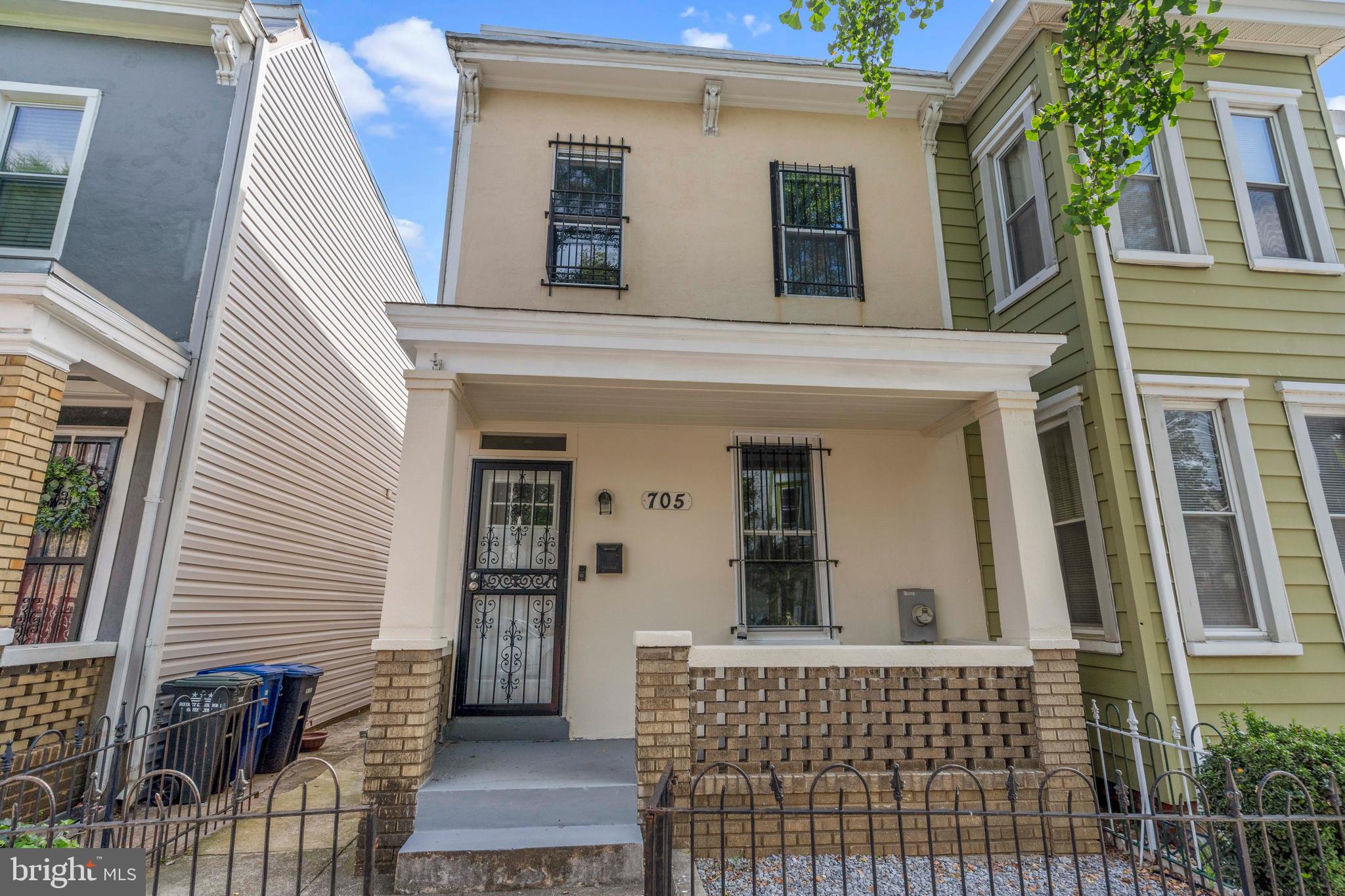 705 16th Street Northeast Washington, DC 20002 - Photo 1 of 20 Welcome Home to 705 16th St. NE!