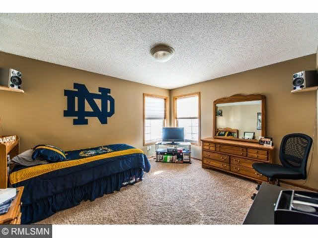 4914 Rusten Road Eagan, MN 55122 - Photo 17 of 18 Gallery Image 17