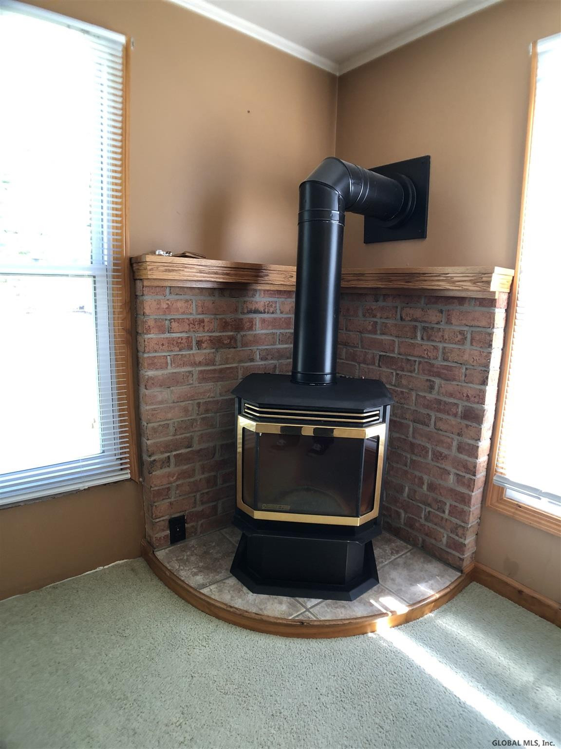 425 Luzerne Road Queensbury, NY 12804 - Photo 12 of 29 Photo 12