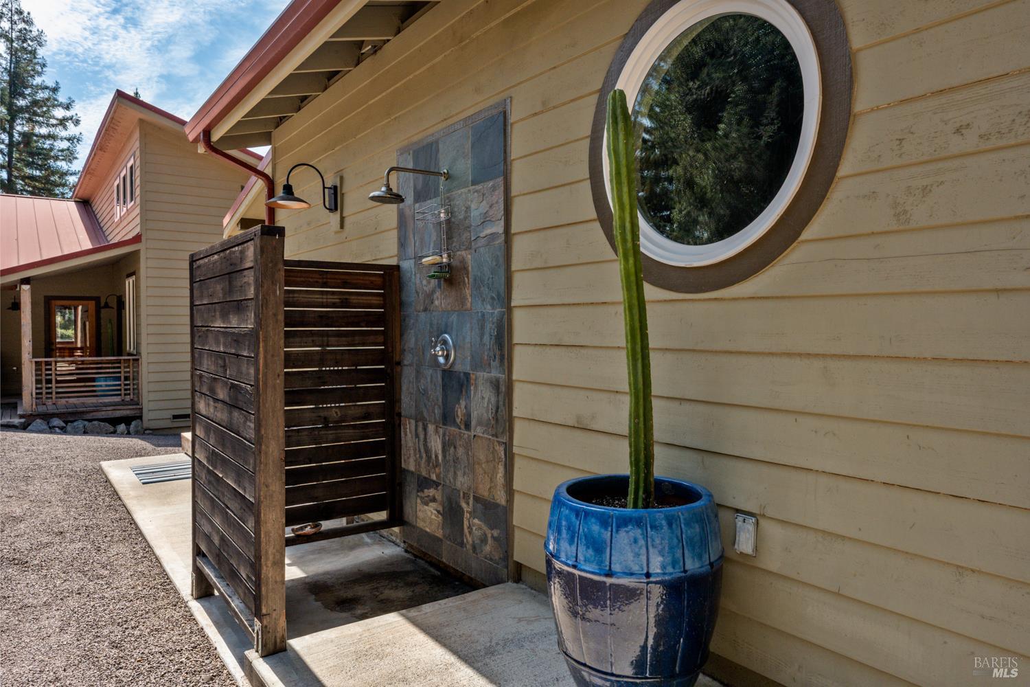 4901 Little Mill Creek Road Philo, CA 95466 - Photo 21 of 37 a view of entryway