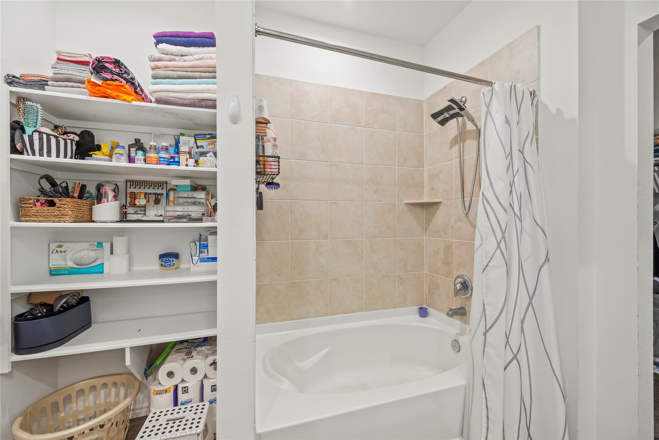 22603 Aspen Tarn Trail Spring, TX 77373 - Photo 8 of 21 a bathroom with a bathtub and a shower