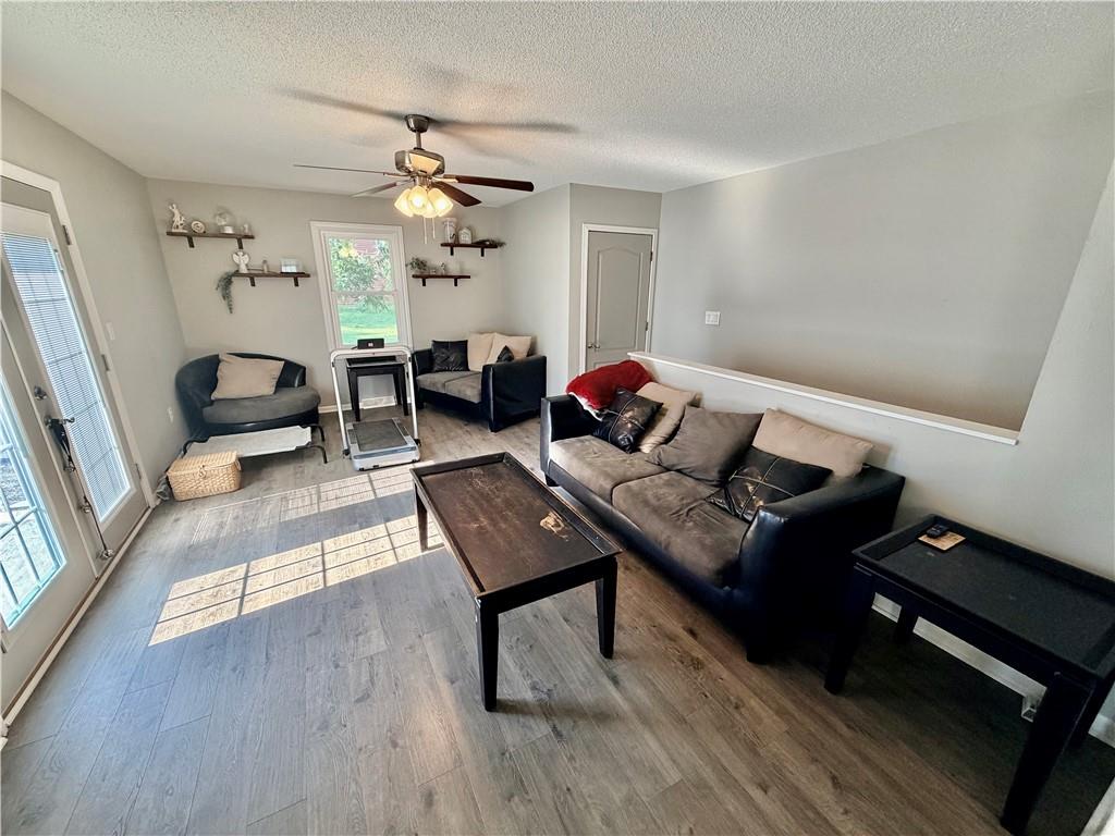 412 Northwest 21 Road Warrensburg, MO 64093 - Photo 12 of 21 Gallery Image 12