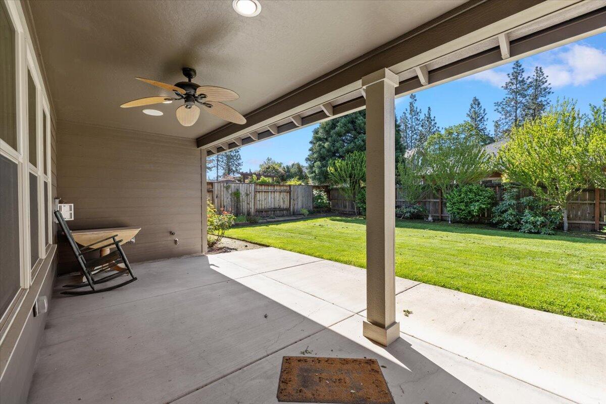 237 Echo Way Eagle Point, OR 97524 - Photo 25 of 31 26