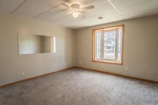 $199,900 | 1028 Livingston Avenue, West St. Paul, MN 55118