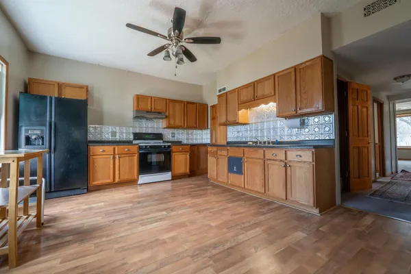 $199,900 | 1028 Livingston Avenue, West St. Paul, MN 55118