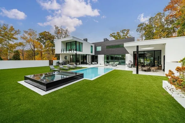 $11,000,000 | 380 West Wesley Road Northwest, Atlanta, GA 30305