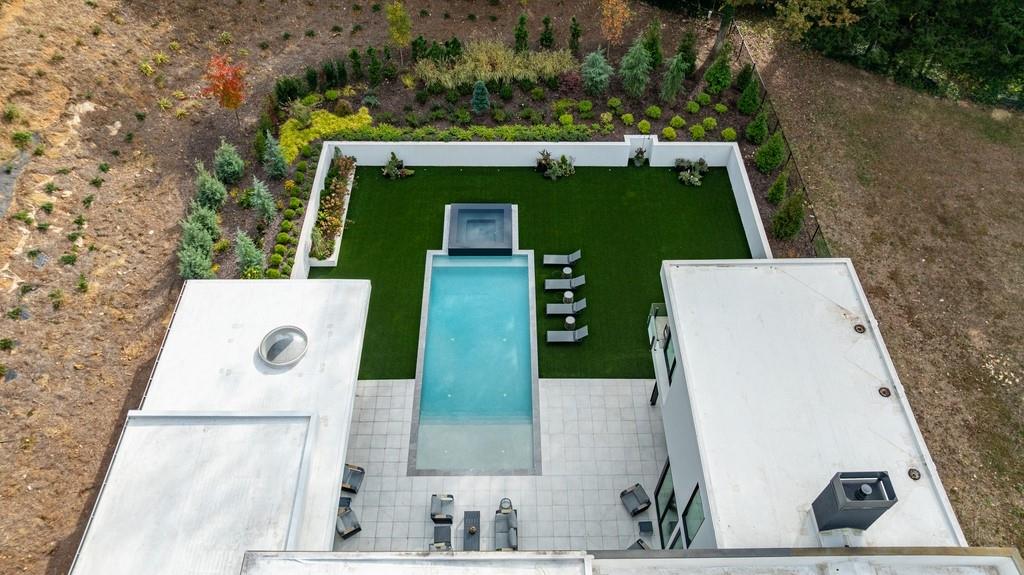 380 West Wesley Road Northwest Atlanta, GA 30305 - Photo 101 of 104 an aerial view of a house with a yard