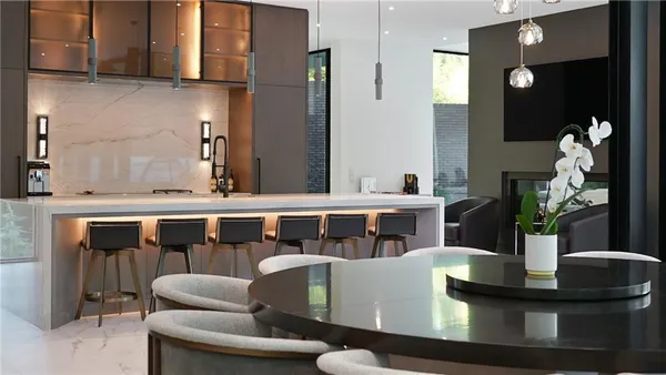 $11,000,000 | 380 West Wesley Road Northwest, Atlanta, GA 30305