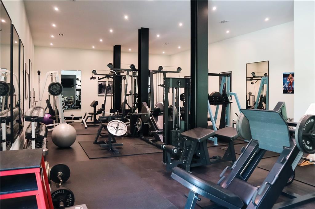 380 West Wesley Road Northwest Atlanta, GA 30305 - Photo 66 of 104