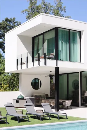 $11,000,000 | 380 West Wesley Road Northwest, Atlanta, GA 30305