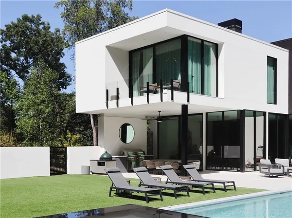 $11,000,000 | 380 West Wesley Road Northwest, Atlanta, GA 30305