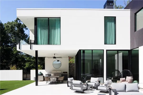 $11,000,000 | 380 West Wesley Road Northwest, Atlanta, GA 30305