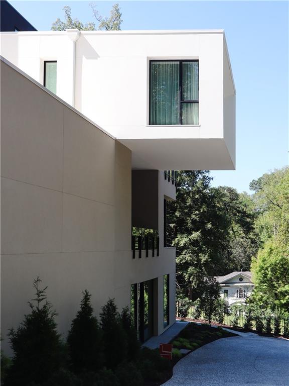 380 West Wesley Road Northwest Atlanta, GA 30305 - Photo 91 of 104