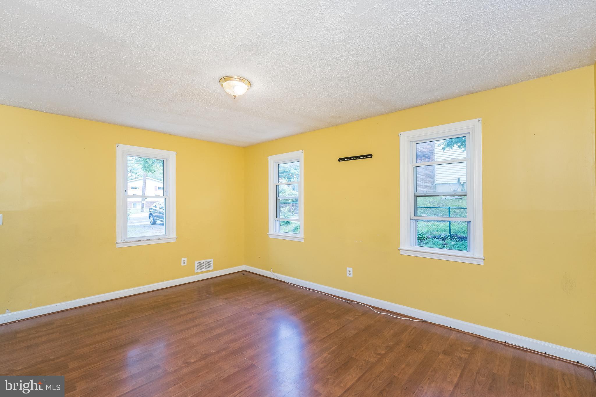 5406 Whitfield Chapel Road Lanham, MD 20706 - Photo 14 of 45 Gallery Image 14
