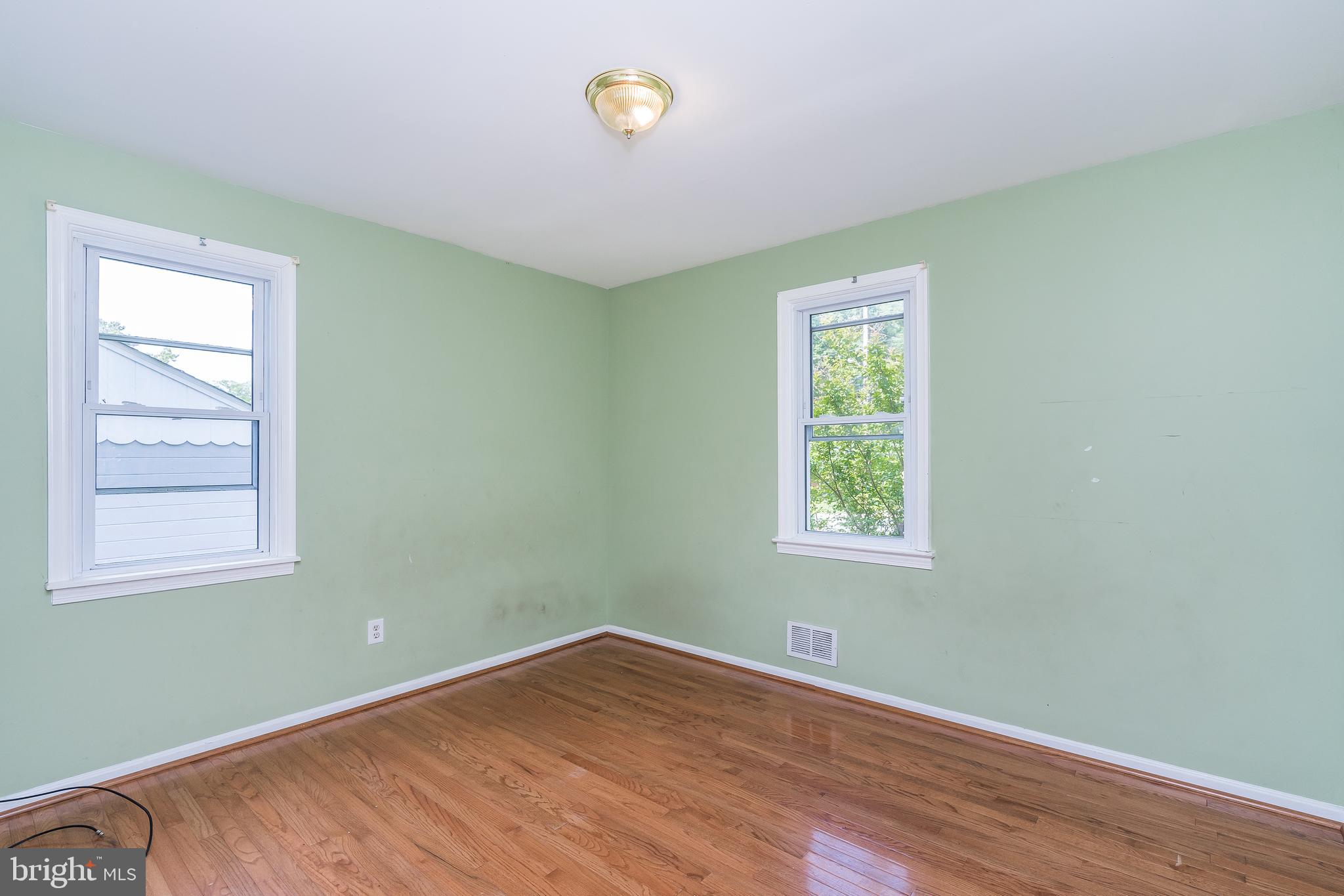 5406 Whitfield Chapel Road Lanham, MD 20706 - Photo 28 of 45 Gallery Image 28