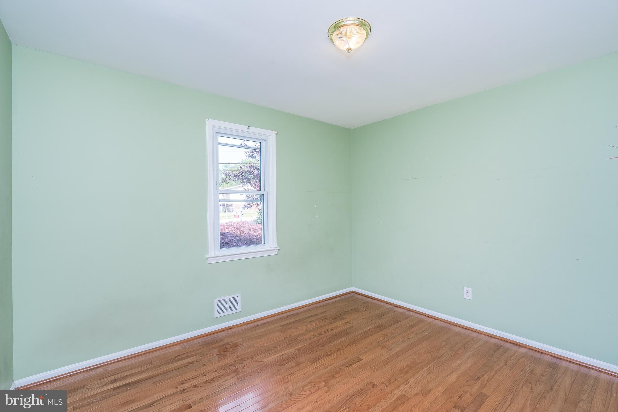 5406 Whitfield Chapel Road Lanham, MD 20706 - Photo 30 of 45 Gallery Image 30