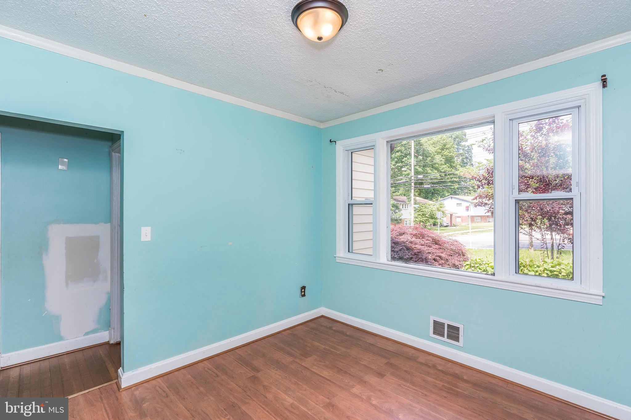 5406 Whitfield Chapel Road Lanham, MD 20706 - Photo 5 of 45 Gallery Image 5