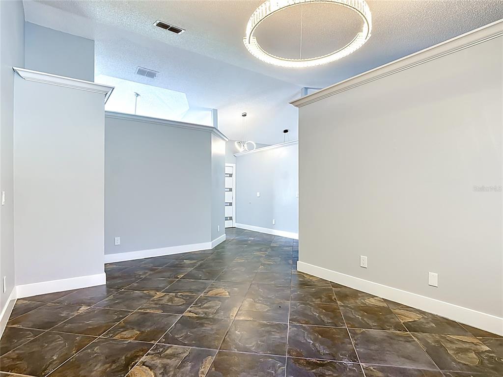 3247 Timucua Circle Orlando, FL 32837 - Photo 10 of 52