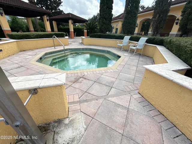 $1,550 | 9745 Touchton Road, Unit 1725, Jacksonville, FL 32246