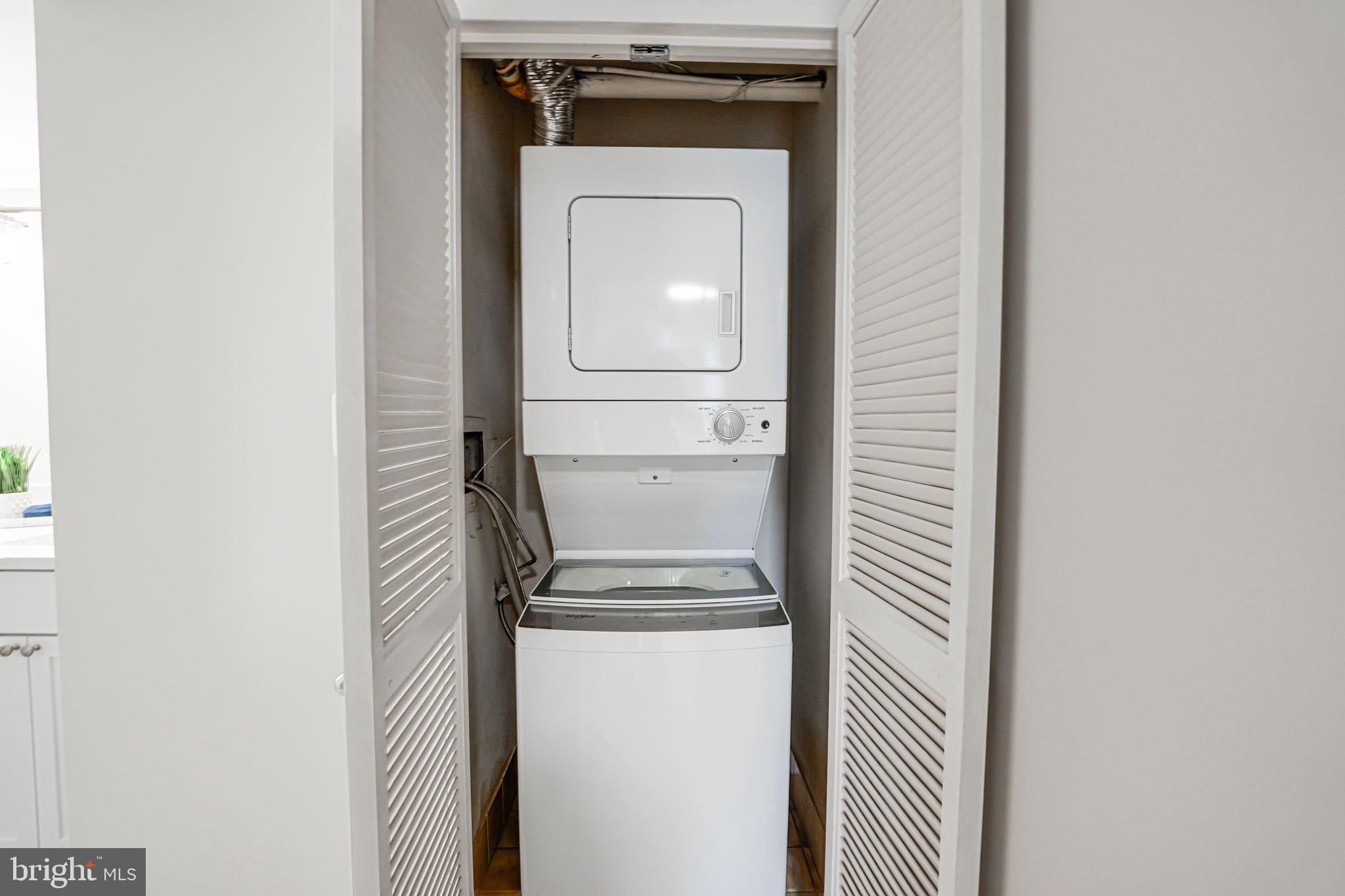 1808 Old Meadow Road, Unit 802 McLean, VA 22102 - Photo 18 of 33 in unit laundry