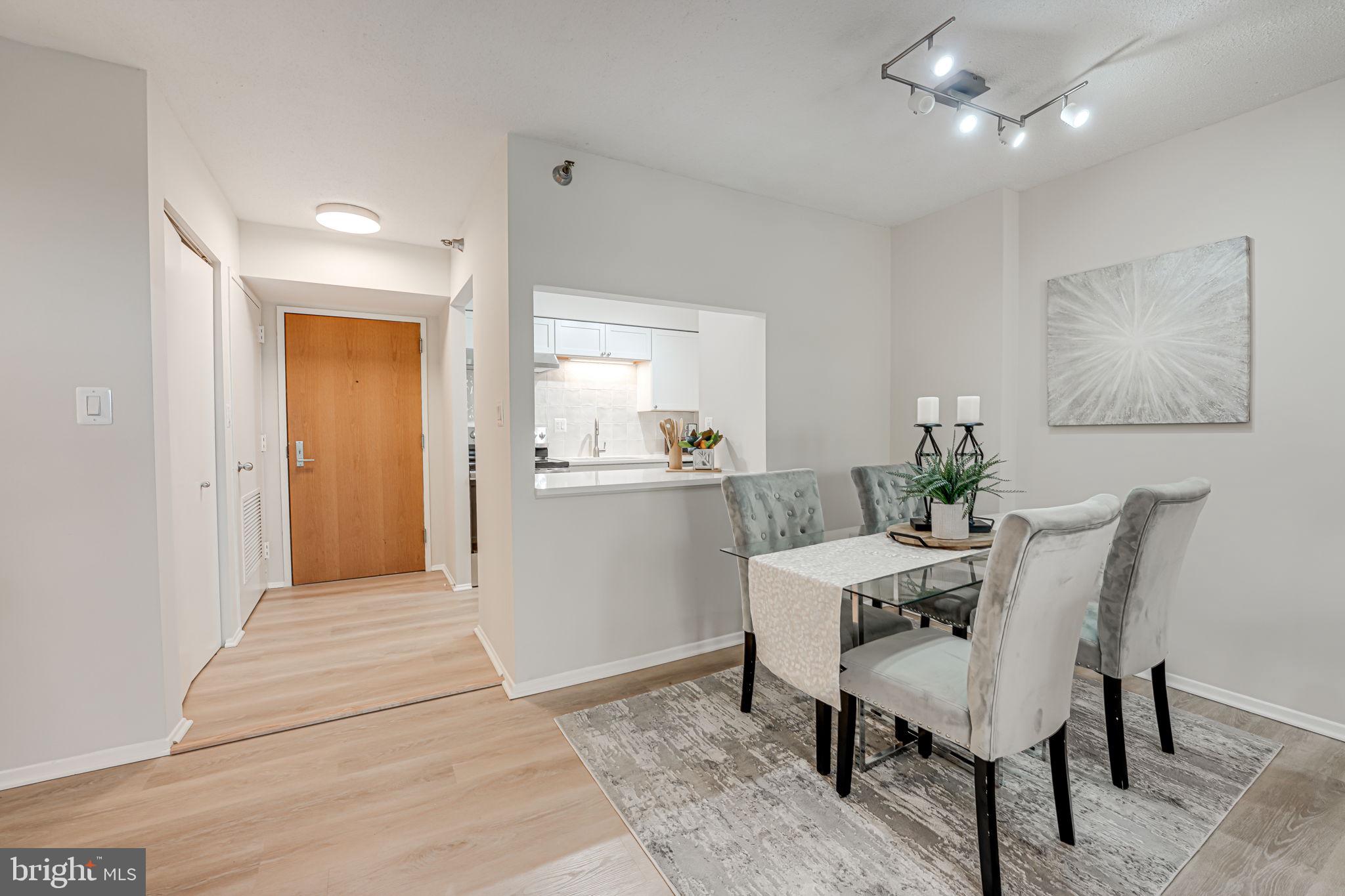 1808 Old Meadow Road, Unit 802 McLean, VA 22102 - Photo 10 of 33