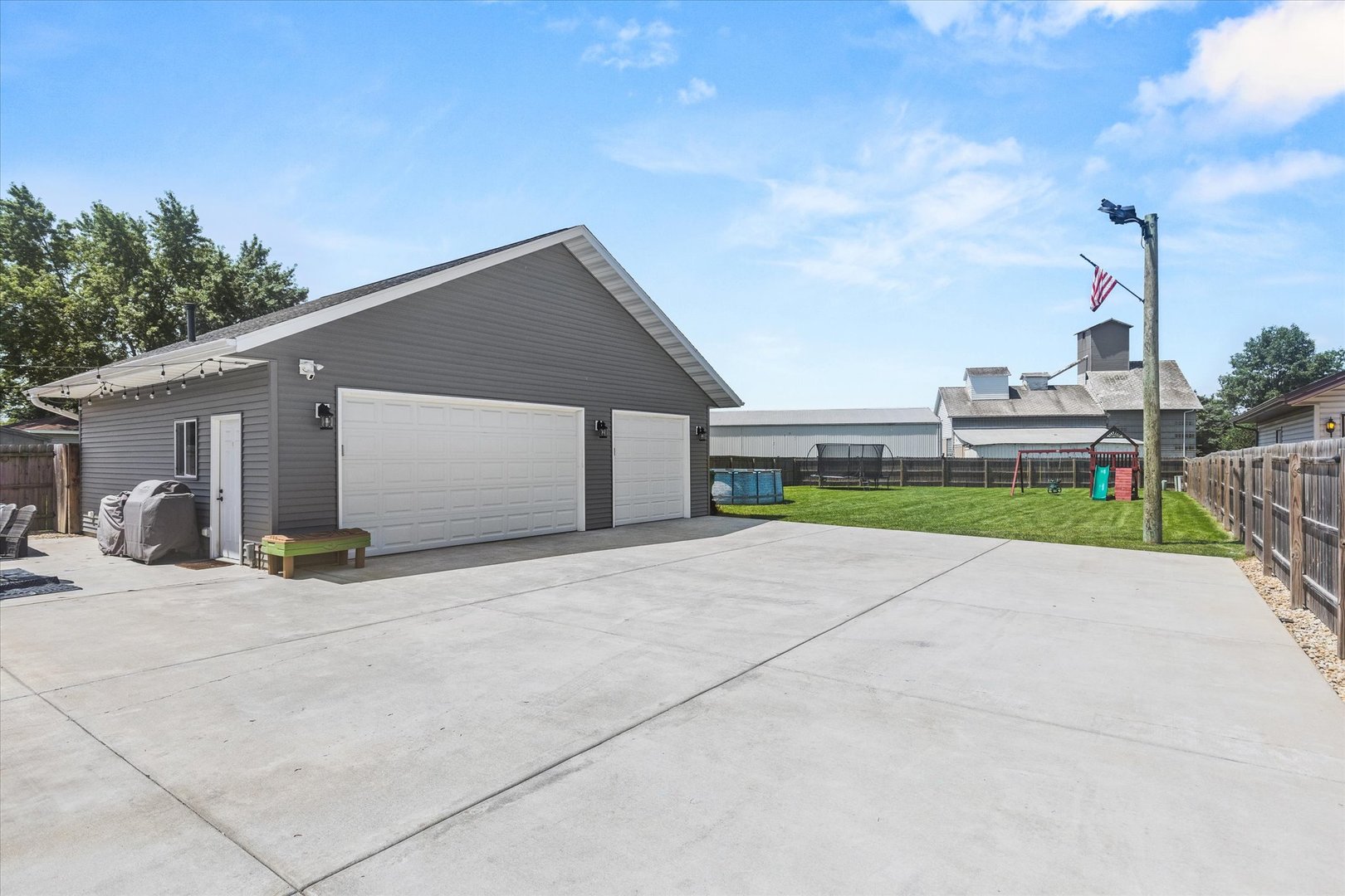 2409 Ruth Fitzgerald Drive Plainfield, IL 60586 - Photo 3 of 36 Gallery Image 3