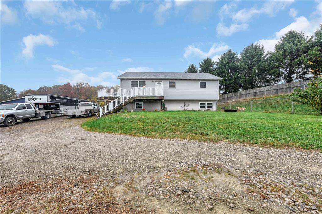 558 Bocktown Cork Road Clinton, PA 15026 - Photo 2 of 25 Gallery Image 2