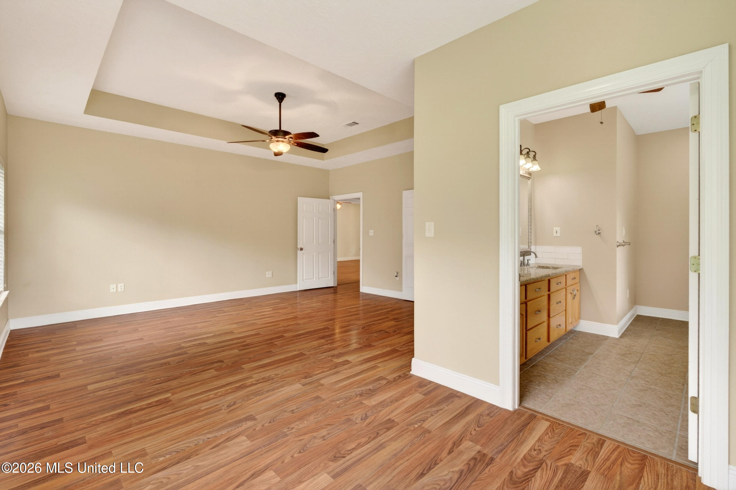 17 JM Carnell Road Poplarville, MS 39470 - Photo 26 of 65 26_26_primarybedroom_bath