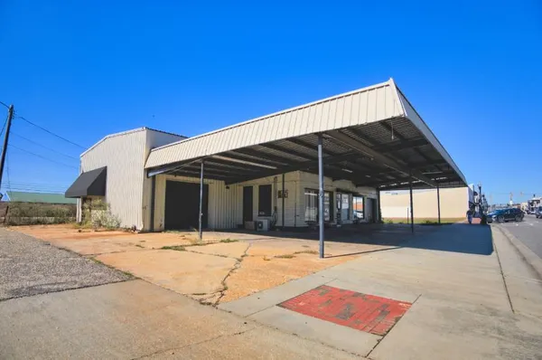$2,501 | 218 South Main Street, Enterprise, AL 36330