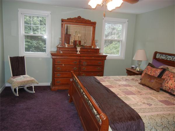 168 Locksley Road Lynnfield, MA 01940 - Photo 14 of 20 Gallery Image 14