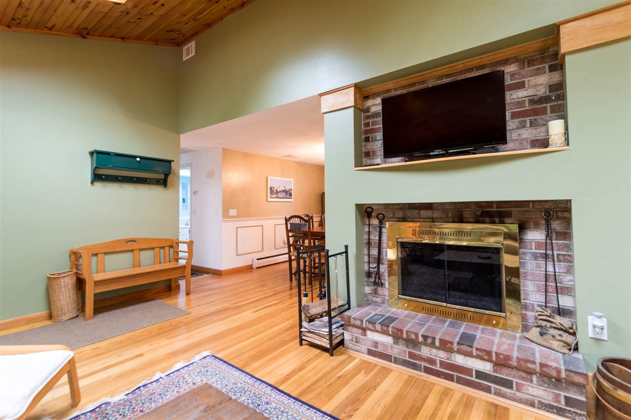 126 Post Road North Hampton, NH 03862 - Photo 6 of 38