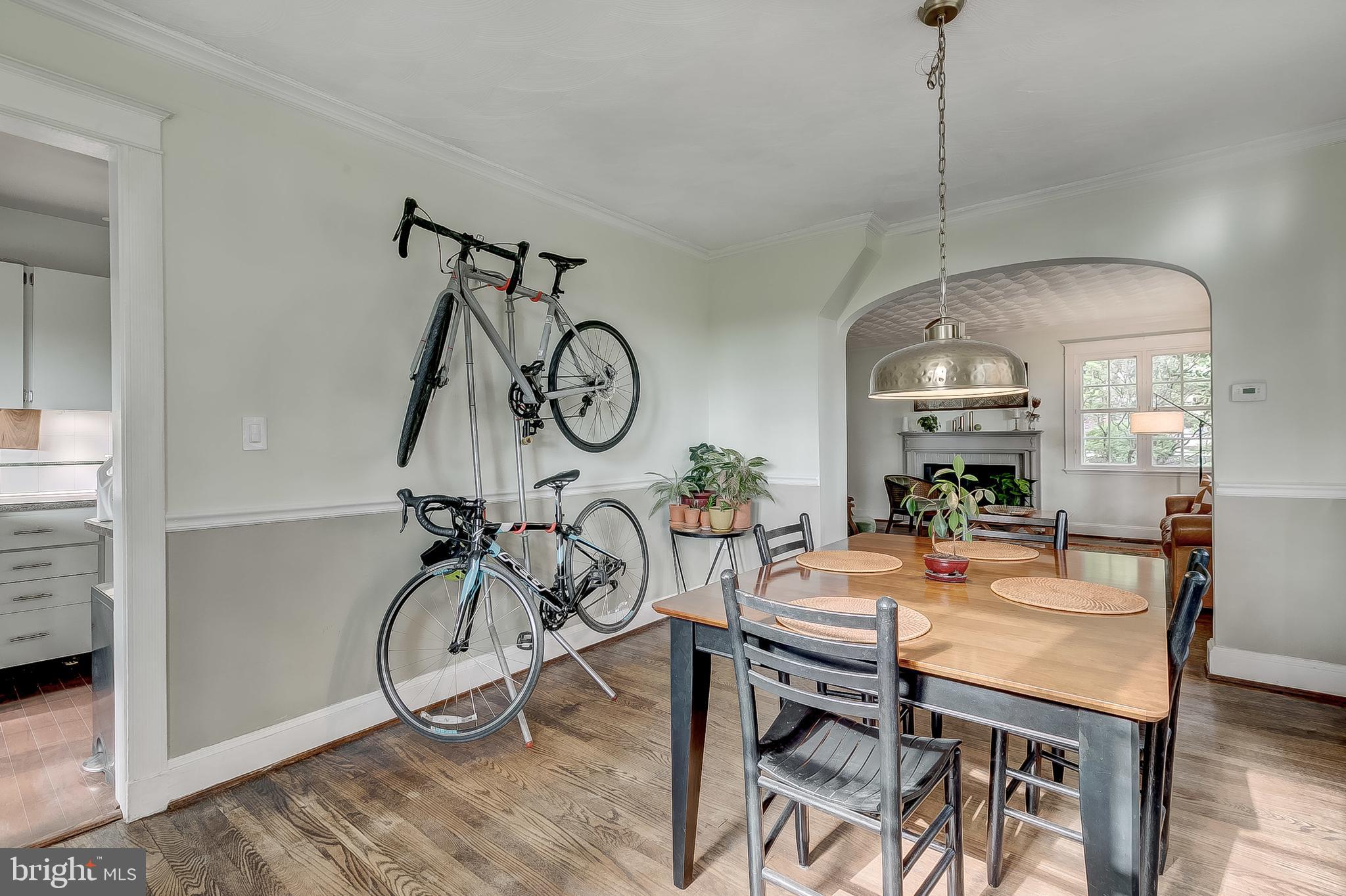1227 Roundhill Road Baltimore, MD 21218 - Photo 11 of 35