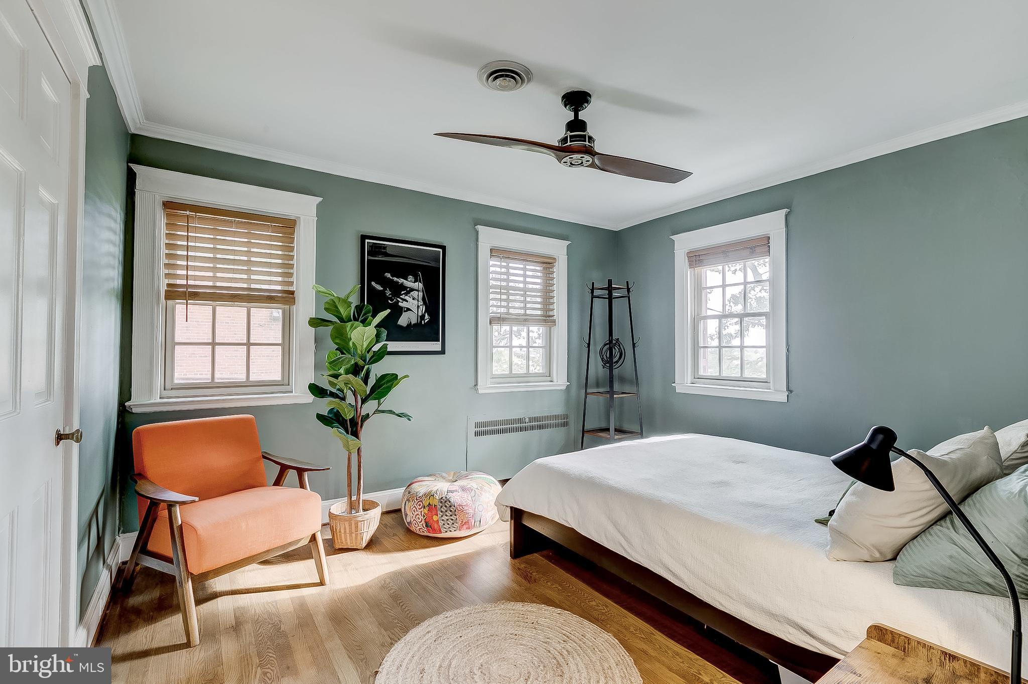 1227 Roundhill Road Baltimore, MD 21218 - Photo 19 of 35