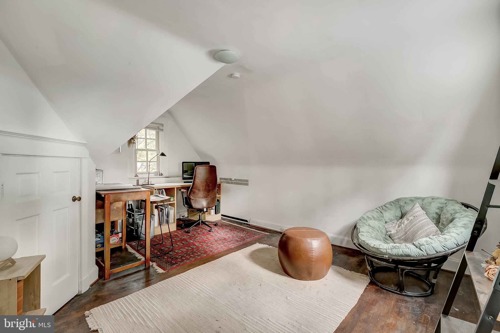 1227 Roundhill Road Baltimore, MD 21218 - Photo 26 of 35